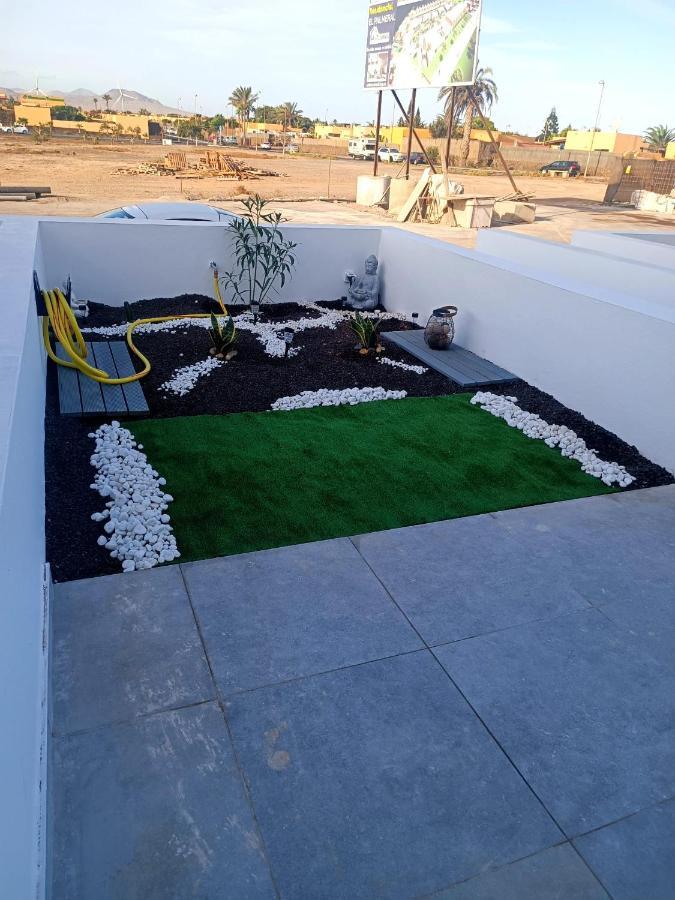 Fuerte Vibes Guest House In Corralejo Exterior foto